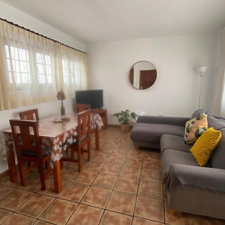 Casa Rosa Apartment Famara Ngoại thất bức ảnh