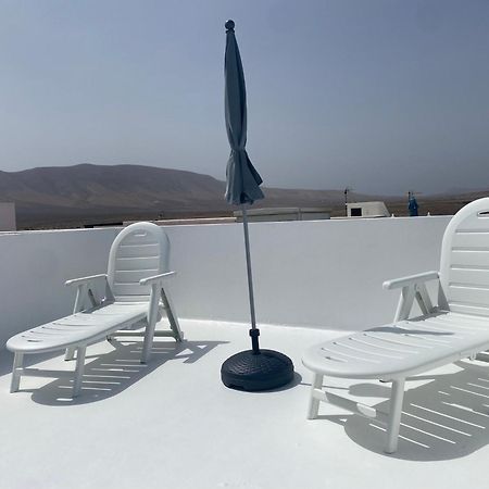 Casa Rosa Apartment Famara Ngoại thất bức ảnh